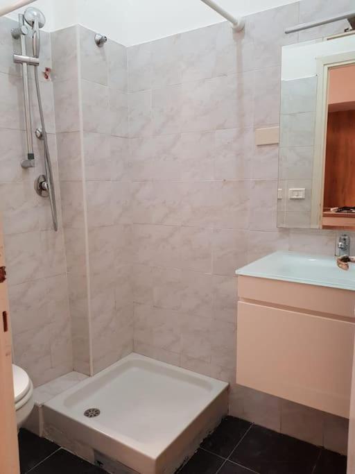 La Casa Di Marisela In Via Emanuele Filiberto Apartment Roma Ngoại thất bức ảnh